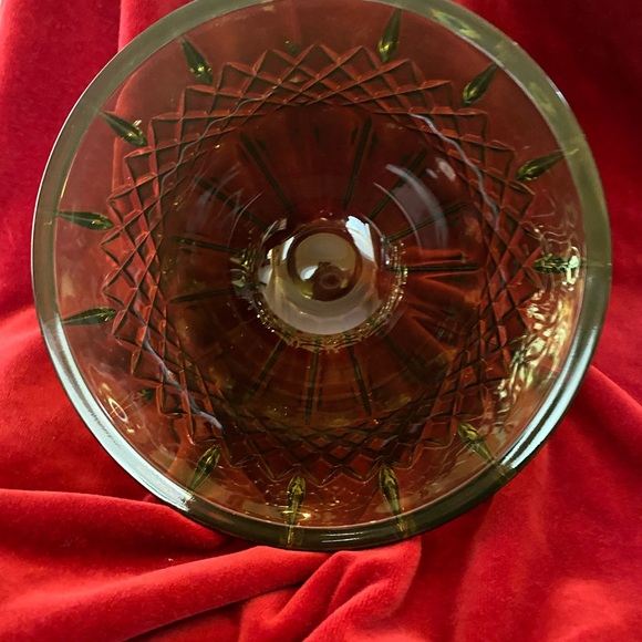 Marquis by Waterford Shelton 8” Bowl. Rare color. - Picture 4 of 14